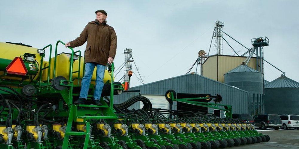 From Farm Boy to Billionaire The Story of the Richest Man in Iowa