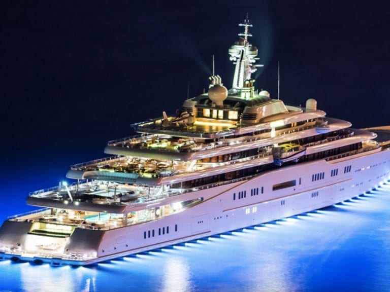 1 billion dollar yacht ticket price